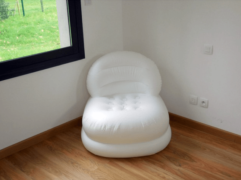 Надувное кресло Intex Mode Chair, белое 84 х 99 х 76 см.  